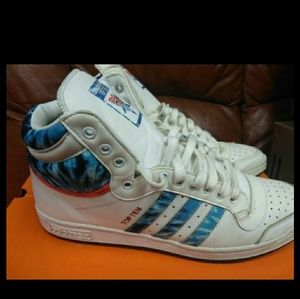 Adidas Top Ten